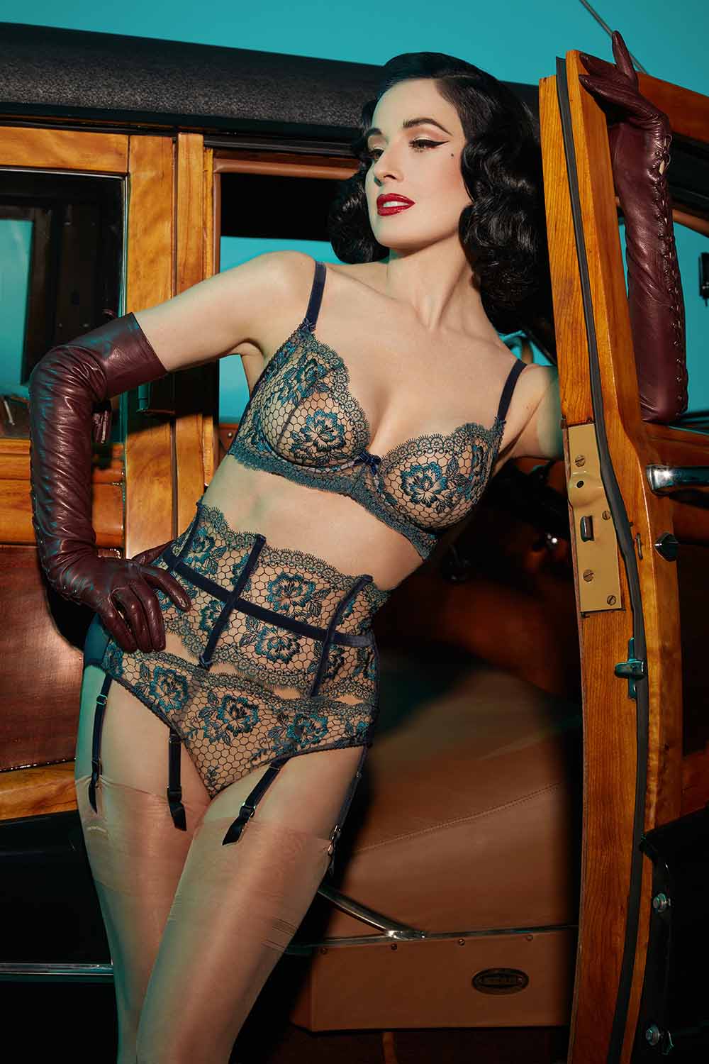 Evelina Navy Bra - Image 2