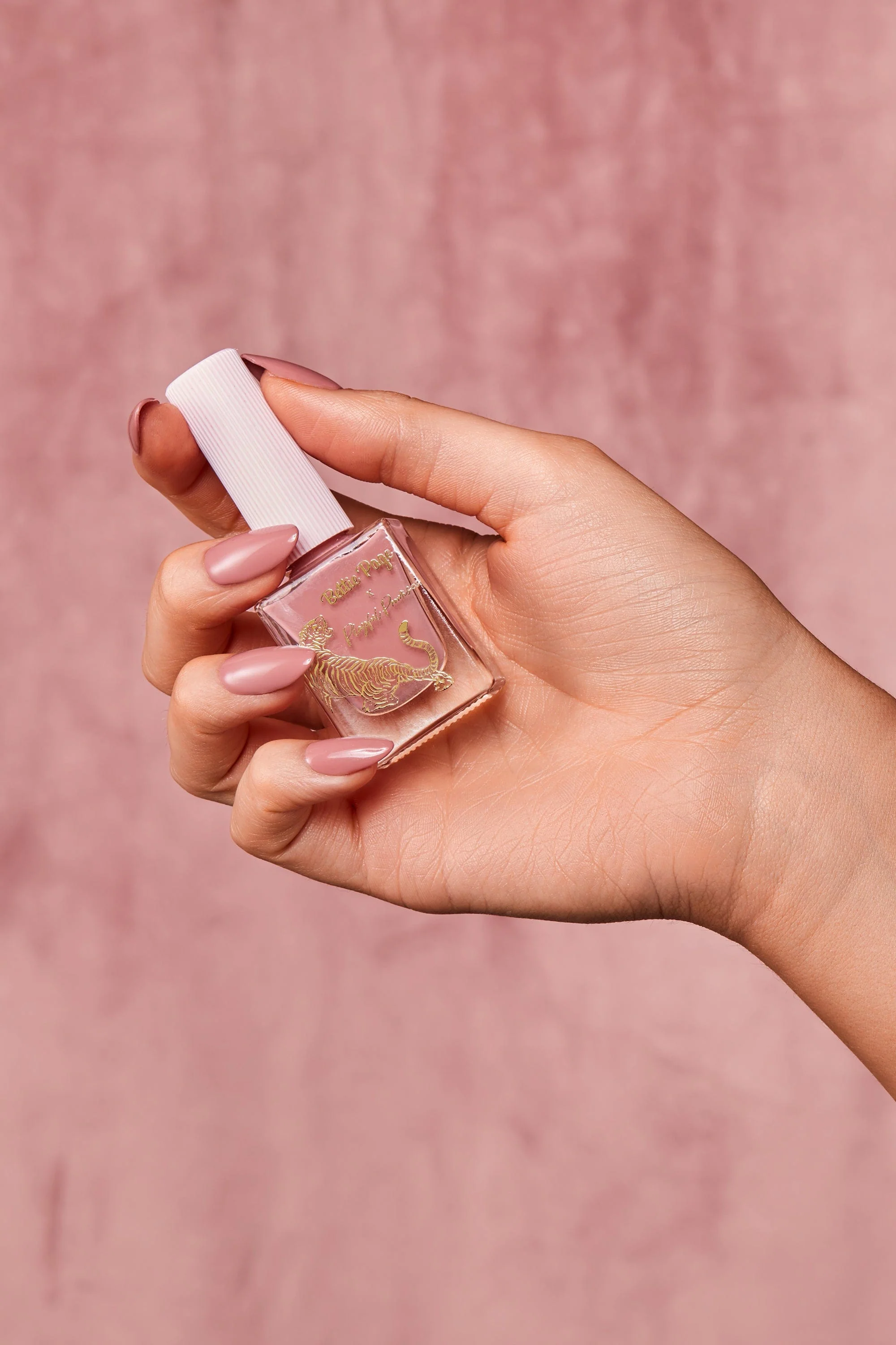 Dusty Pink Peek Long Lasting Eco Nail Polish