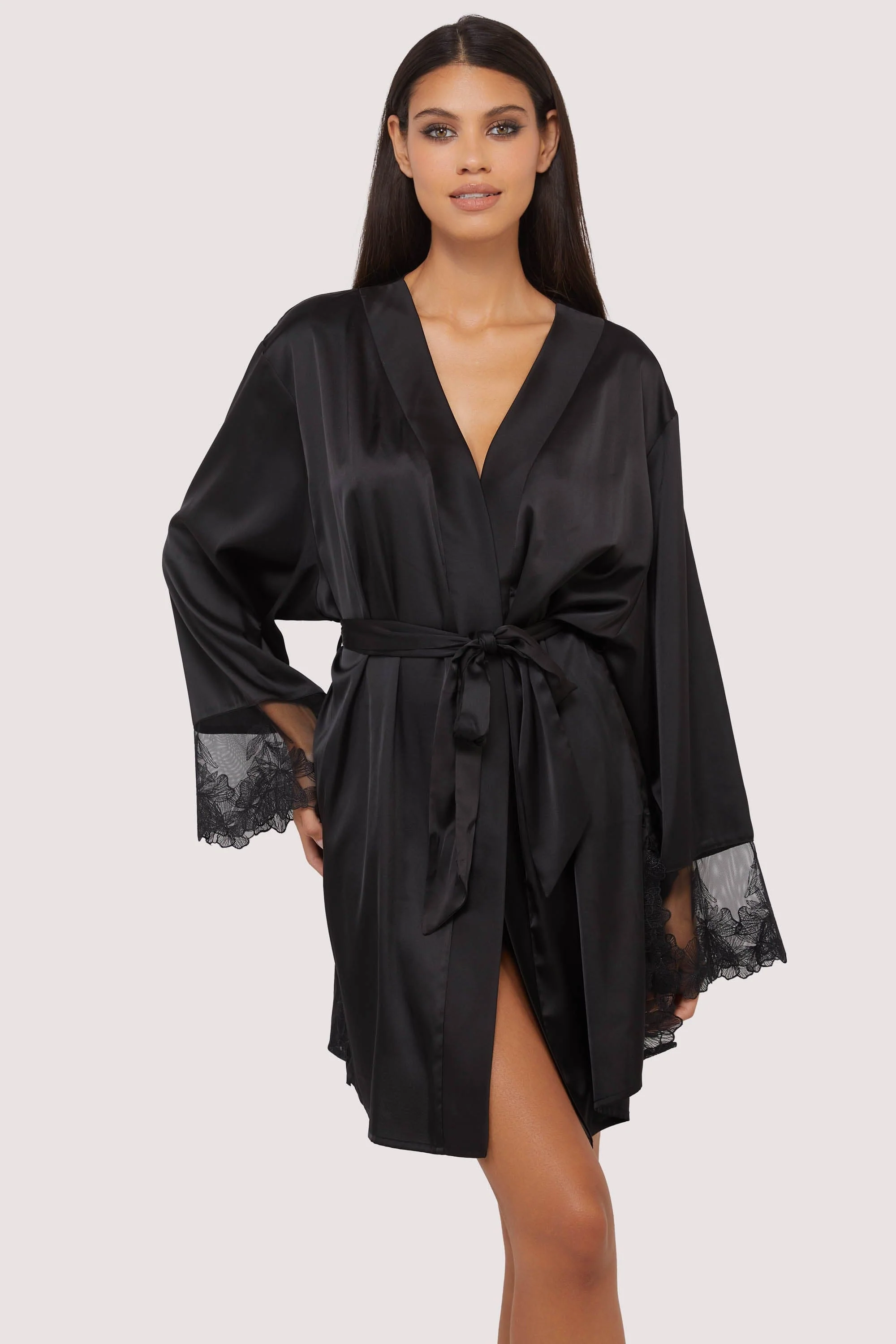 Eleanor Black Strappy Embroidery Balconette Set - Image 12
