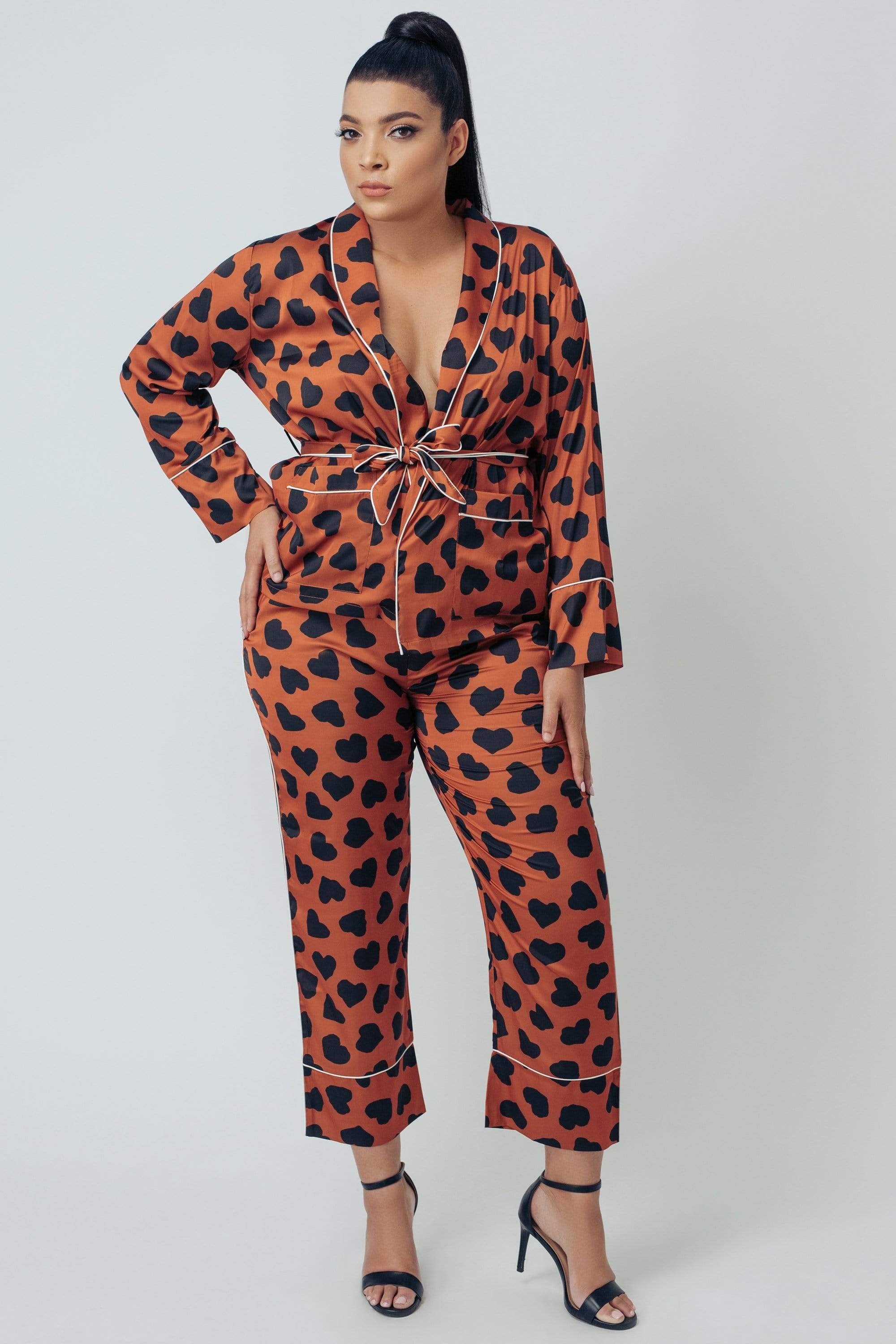 Kilo Brava Satin Wrap Heart Pyjama Set - Image 4