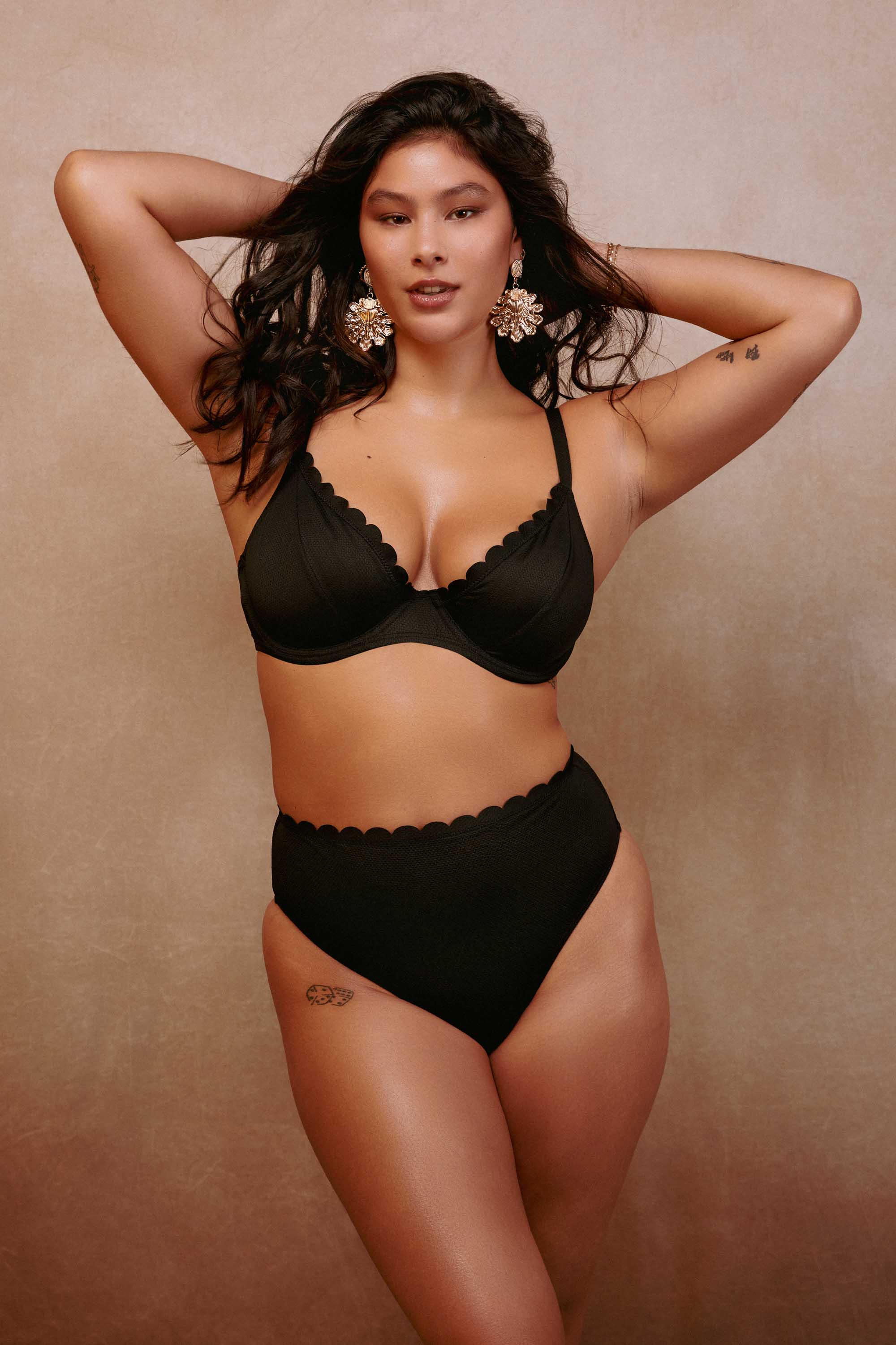 Sophia Mix & Match Black Scallop High-Waist Bikini Bottom - Image 4