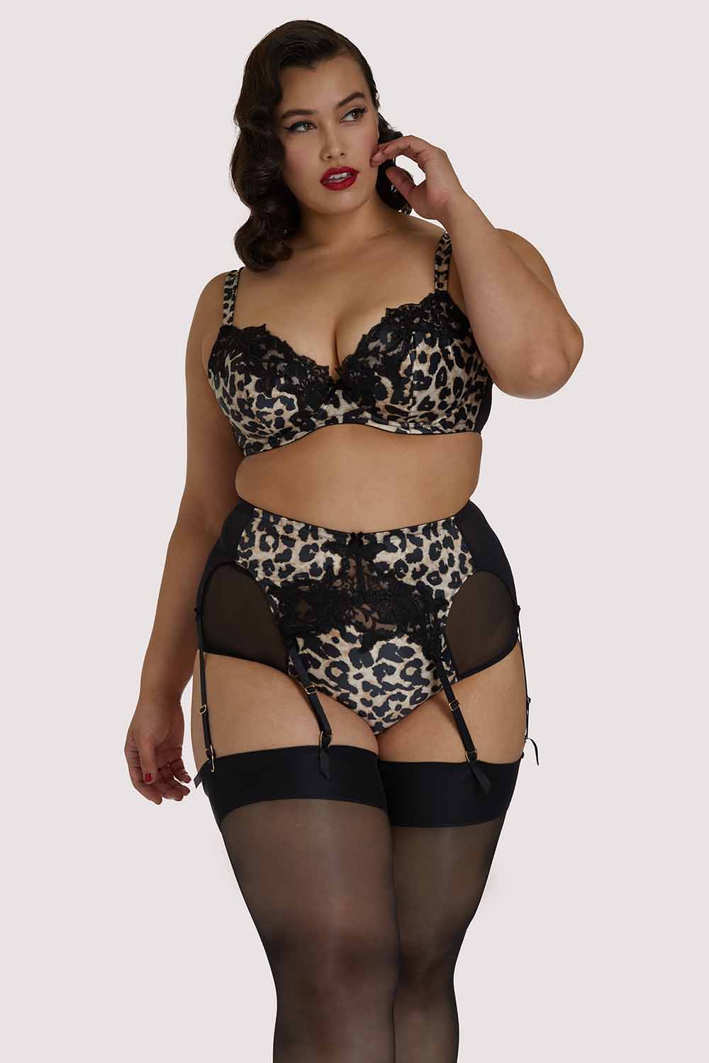 Millicent Leopard Curve Suspender Belt - Image 3