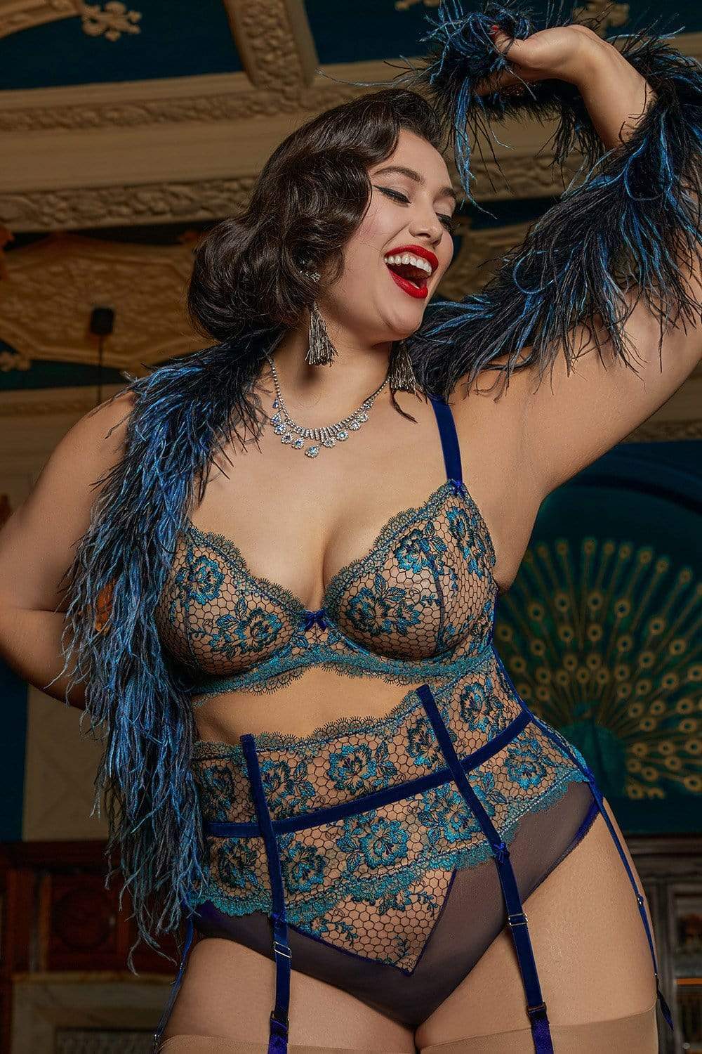 Evelina Curve Suspender Belt - Image 4