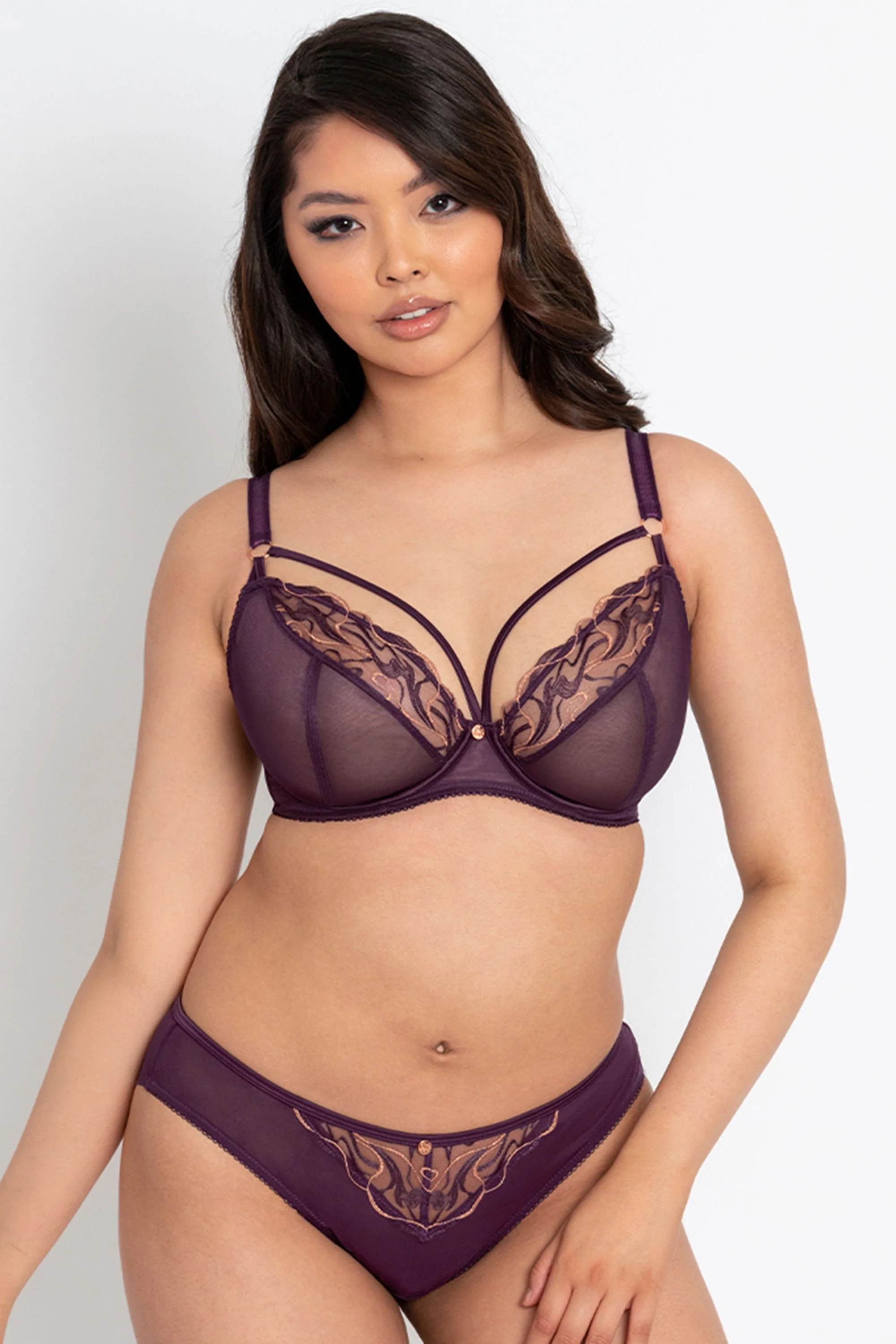 Fascinate Plum Plunge Bra - Image 3